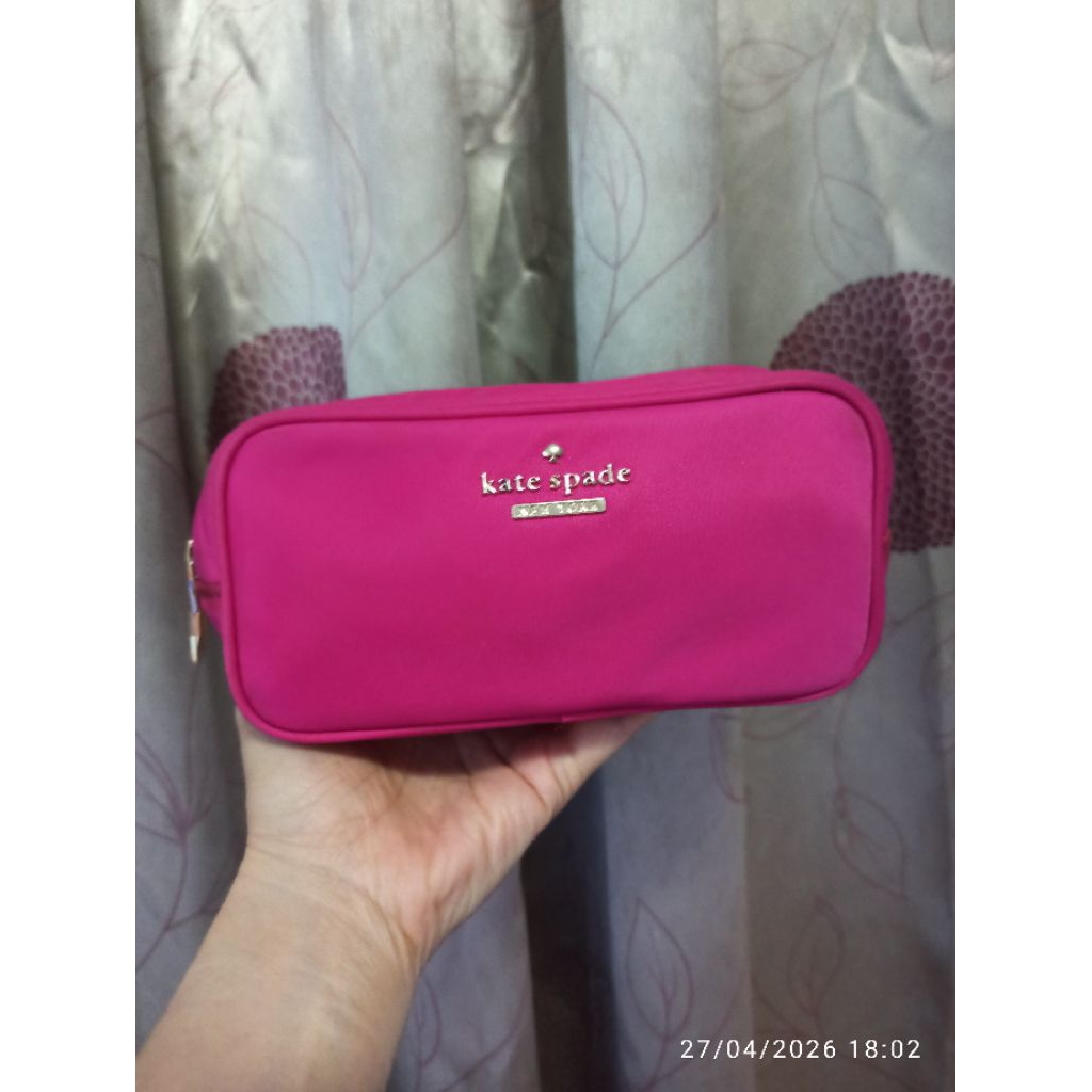 กระเป๋าเครื่องสำอาง Kate Spade 💞💞