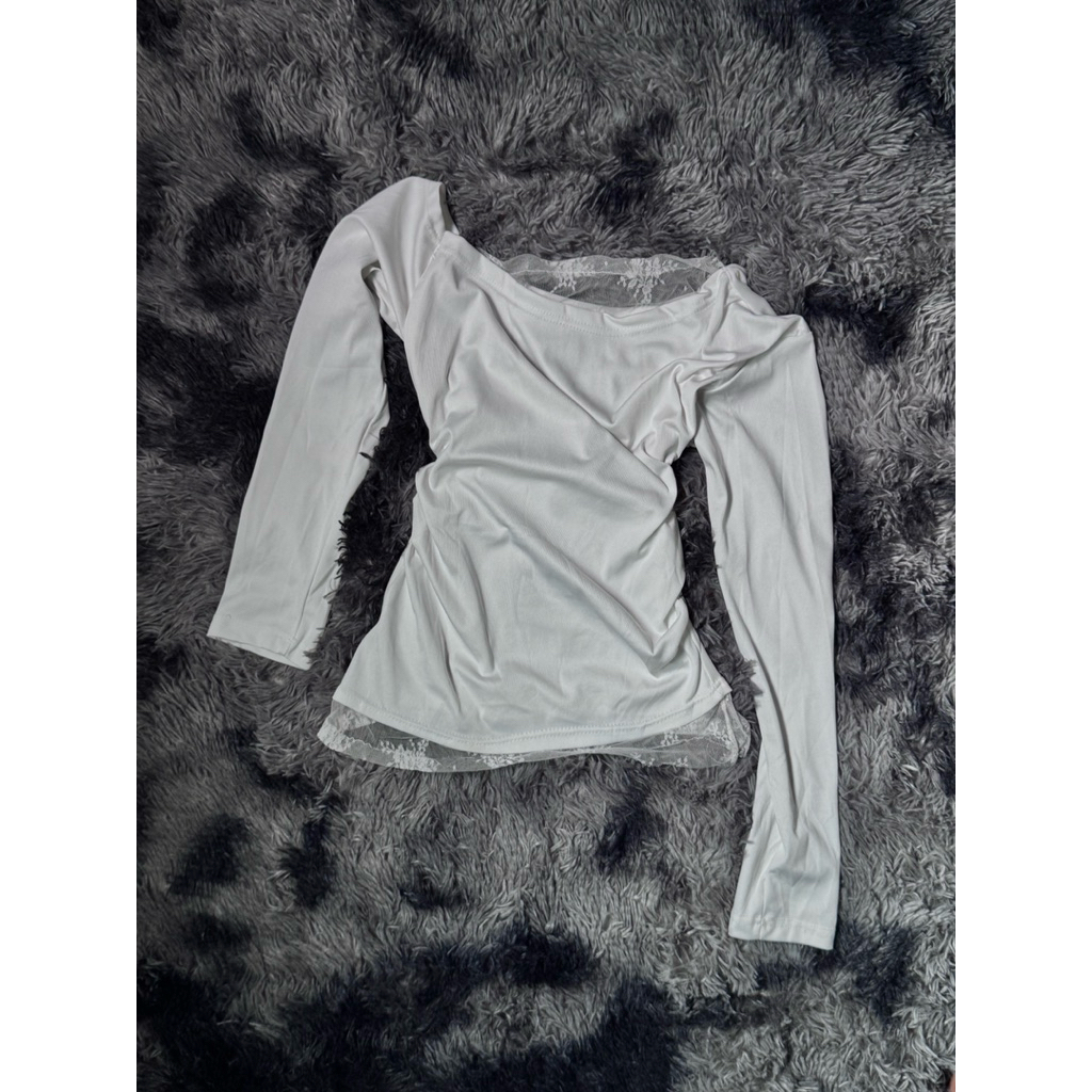 white / off shoulder
