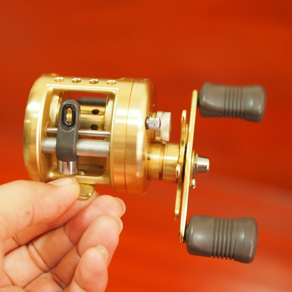 Shimano Calcutta 101XT มือสอง