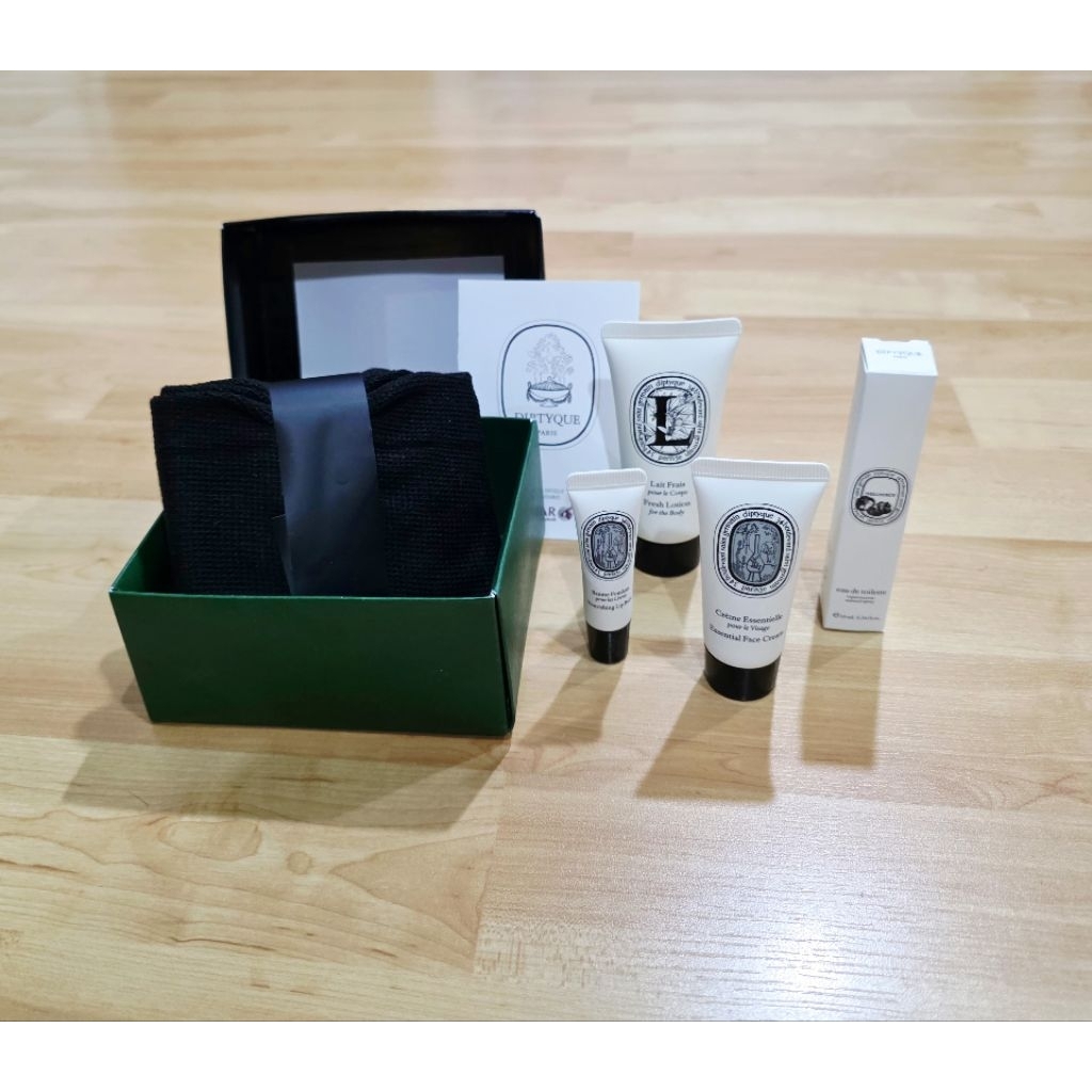 ✈️DIPTYQUE Amenity kit  QATAR Business class ชุดAmenity Kit สำหรับผู้โดยสาร Business Class
