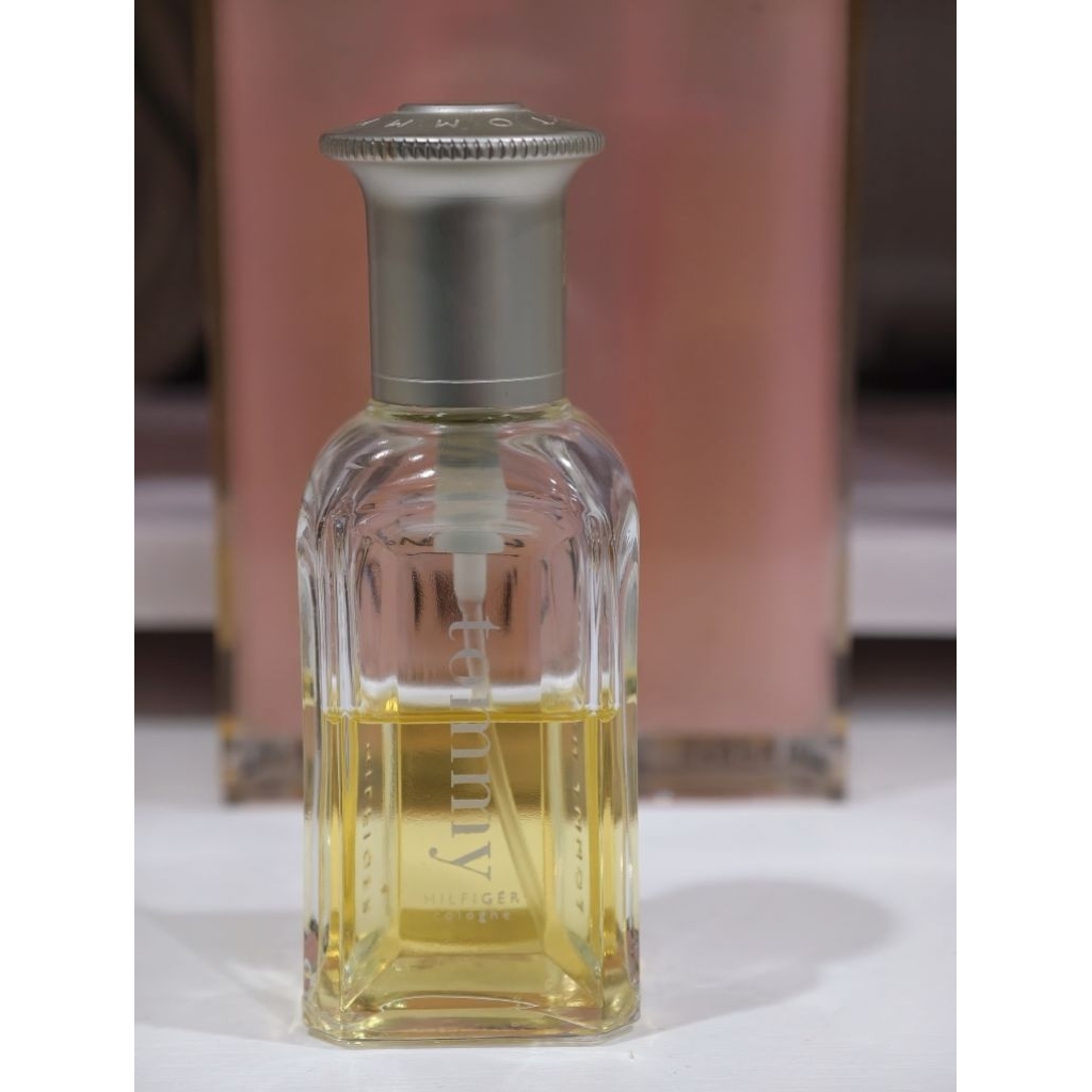 ​[ส่งต่อ] ทอมมี่ Hilfiger - Tommy Girl EDT 30ml (เหลือ 60%) น้ำหอมแท้กลิ่นหอมสะอาดสดชื่น