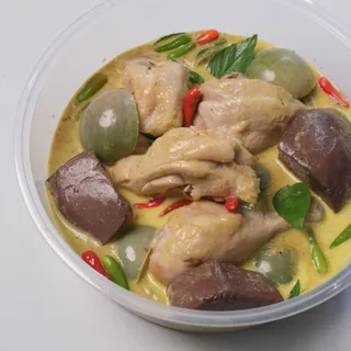 แกงเขียวหวานไก่รวม (แบบฟรีซไม่มีเลือด) ❄️
