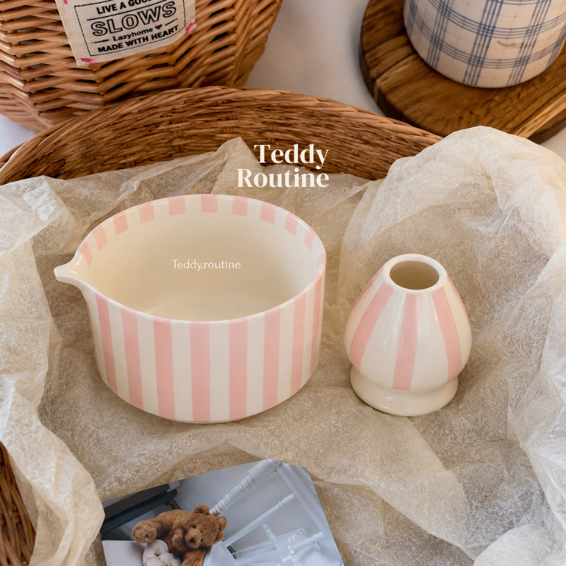 พร้อมส่ง ถ้วยชงมัทฉะ มีอัพเดทลายใหม่🩷✨ Chawan +ที่วางแปรง เซรามิค สุดคิ้วท์ ใบหนา 500 ml.