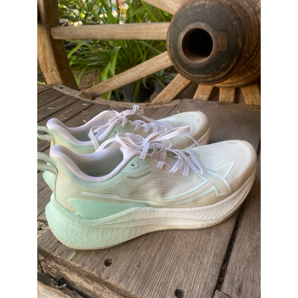 xtep 2000km 3.0 (มือสอง) size37