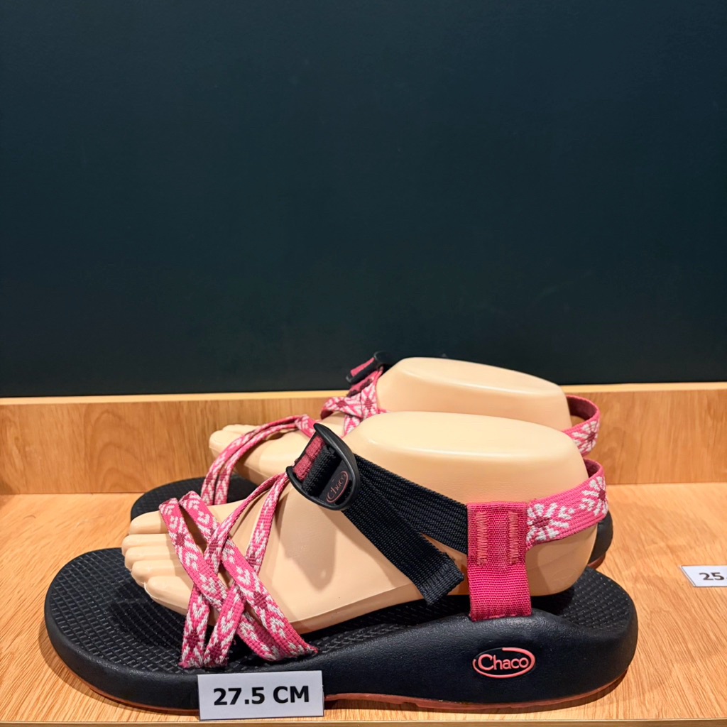 รองเท้ารัดส้น chaco มือสอง [ยาว27.5]
