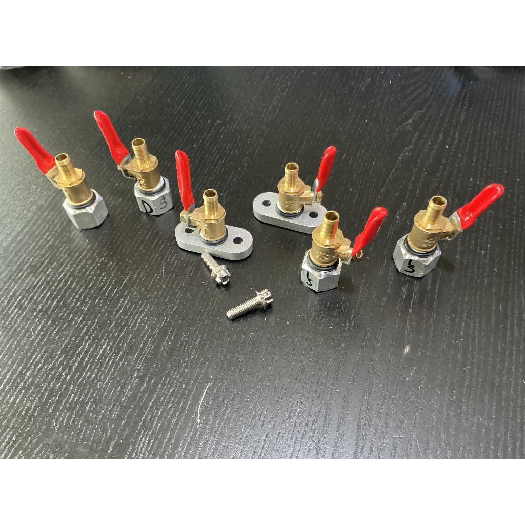 ก๊อกน้ำมันซิ่ง รุ่นKR-SER- LS - DASH-SONIC-BEAT (ราคาชิ้นละ)(จัดส่งสินค้า1-3 วัน)