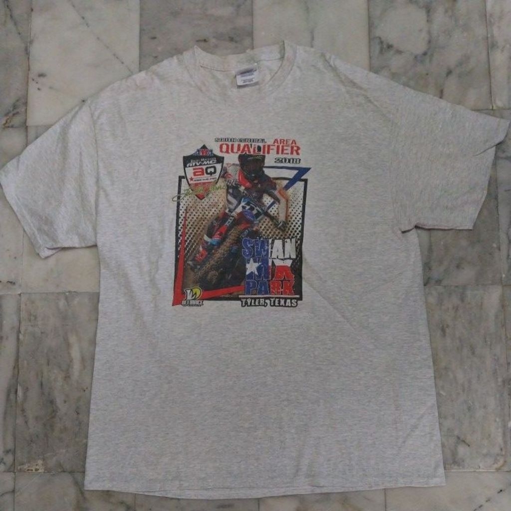 เสื้อยืดแขนสั้น แนวนักแข่งมอเตอร์ไซค์วิบาก ROCKY MOUNTAIN ATV*MC แท้ มือสอง สภาพดี ของพร้อมส่งครับ