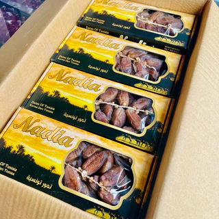 [ยกลัง]อินทผลัมเดทเรทนัวร์ติดก้าน Nadia ยกลัง 12 กล่อง หวานน้อย เนื้อนิ่ม อร่อยค่ะ