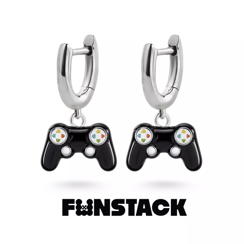 FUNSTACK ต่างหูห่วง Game On Play Game Console Silver Stainless Steel