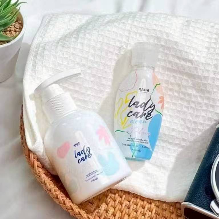 ladycare หอยหวานรดา สบู่เหลวล้างจุดซ่อนเร้น รดา เลดี้แคร์  50 ml./150ml.