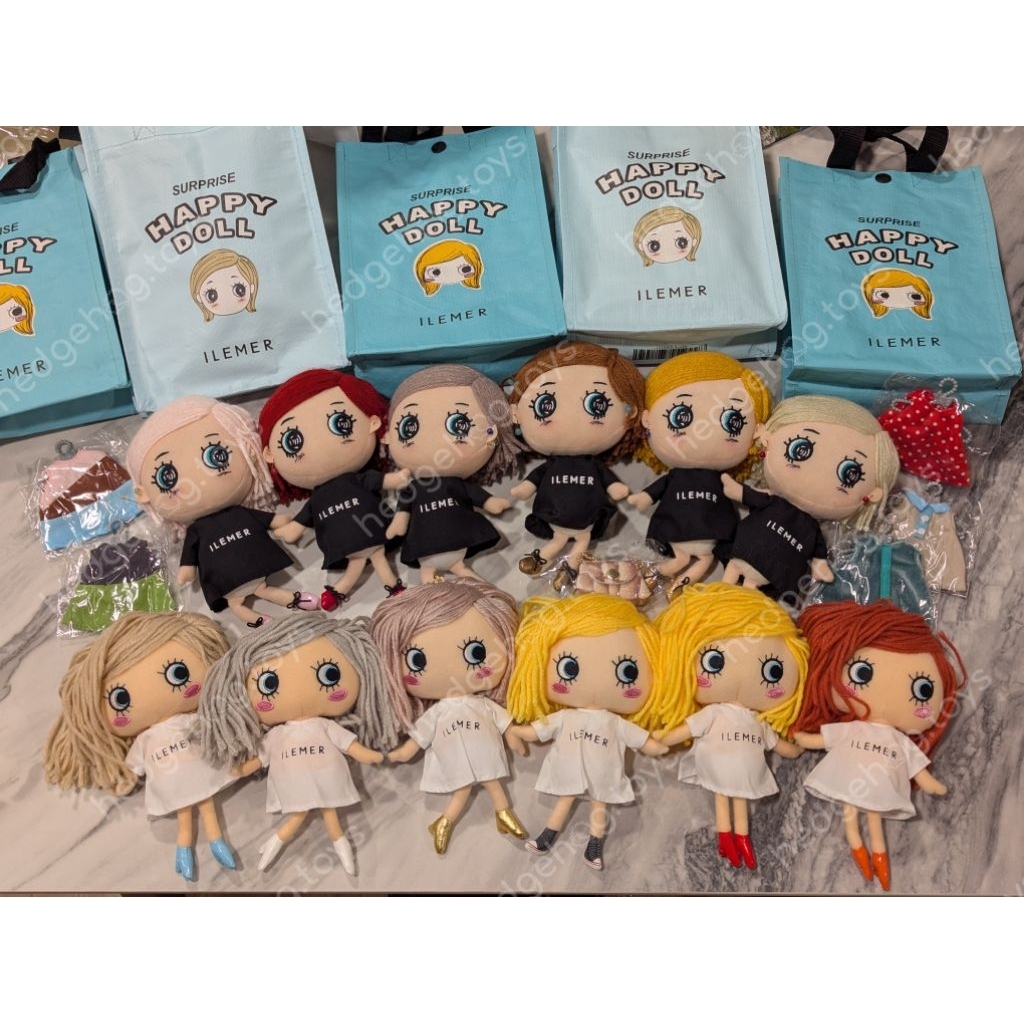 [เพิ่มชุดใหม่] พร้อมส่งในไทย พวงกุญแจตุ๊กตา Ilemer Surprise Happy Doll และเสื้อผ้า ของใหม่