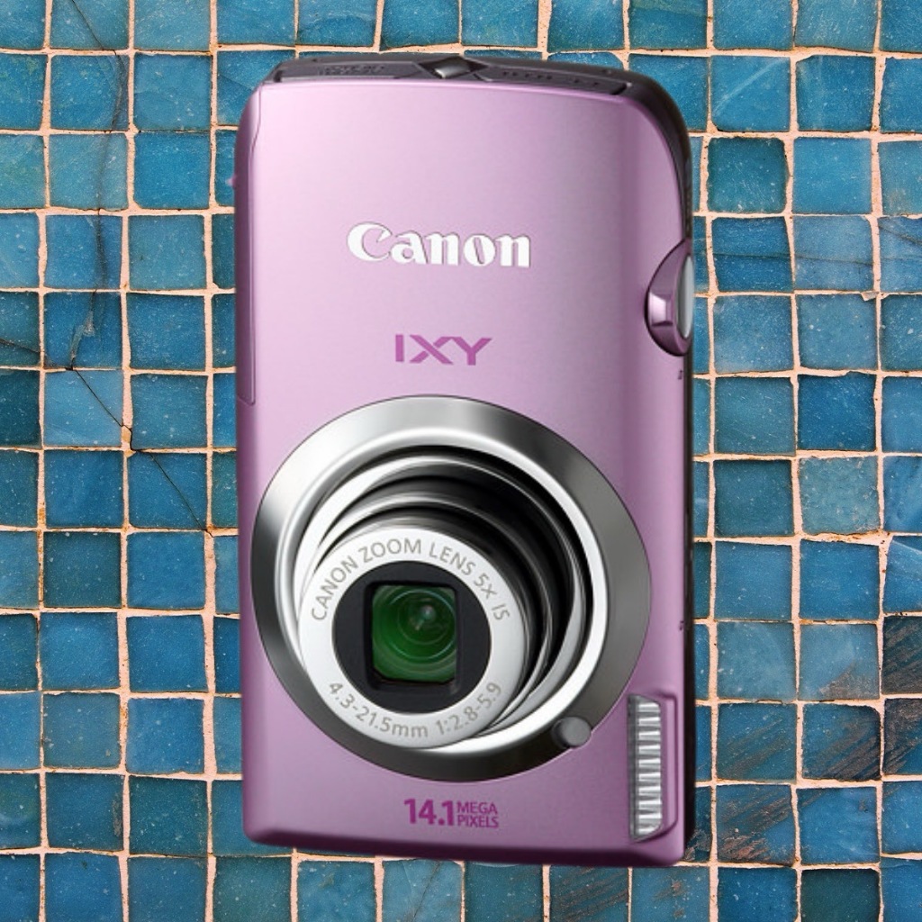 (Pre-Order) Canon Ixy10s/ Ixus210