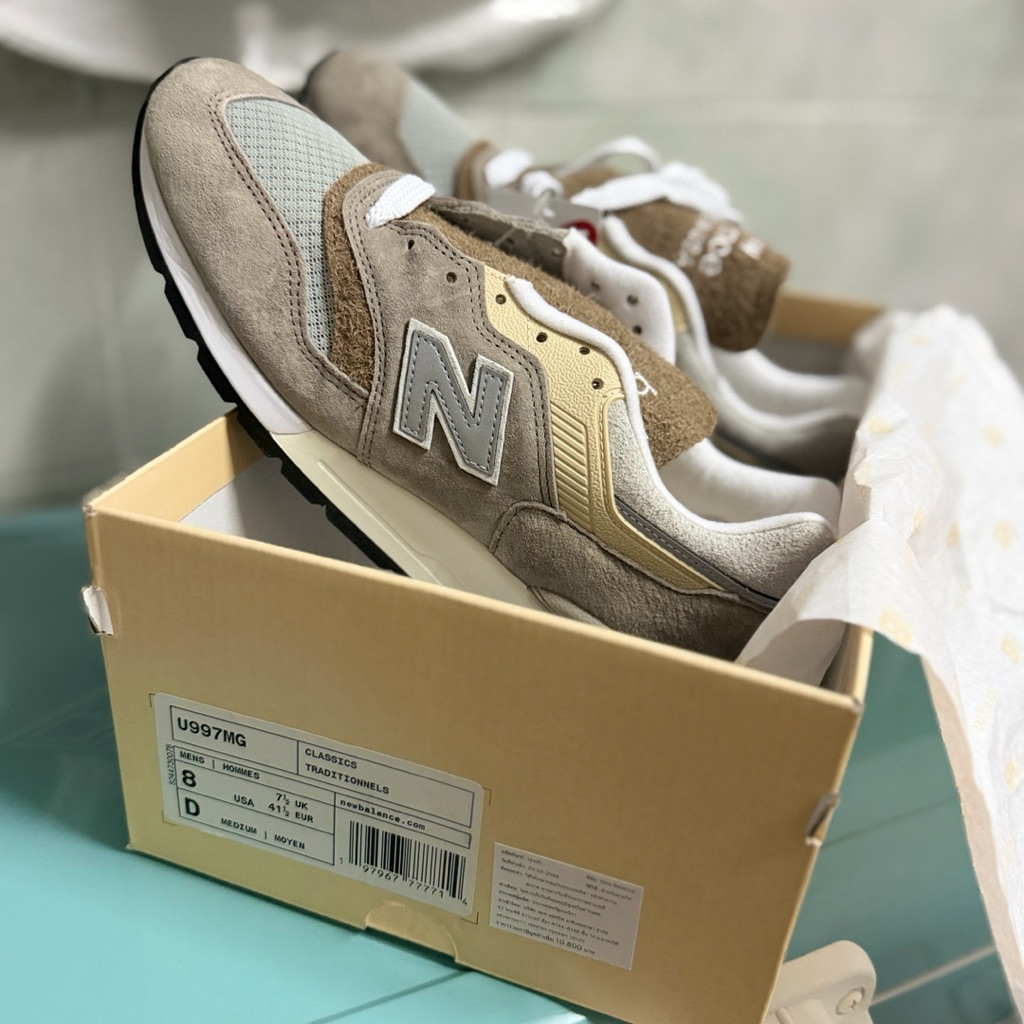 รองเท้า new balance 997 size 8us
