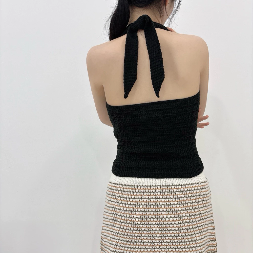 MOMOKA.KNIT🍑 The Tie Crop Top💫