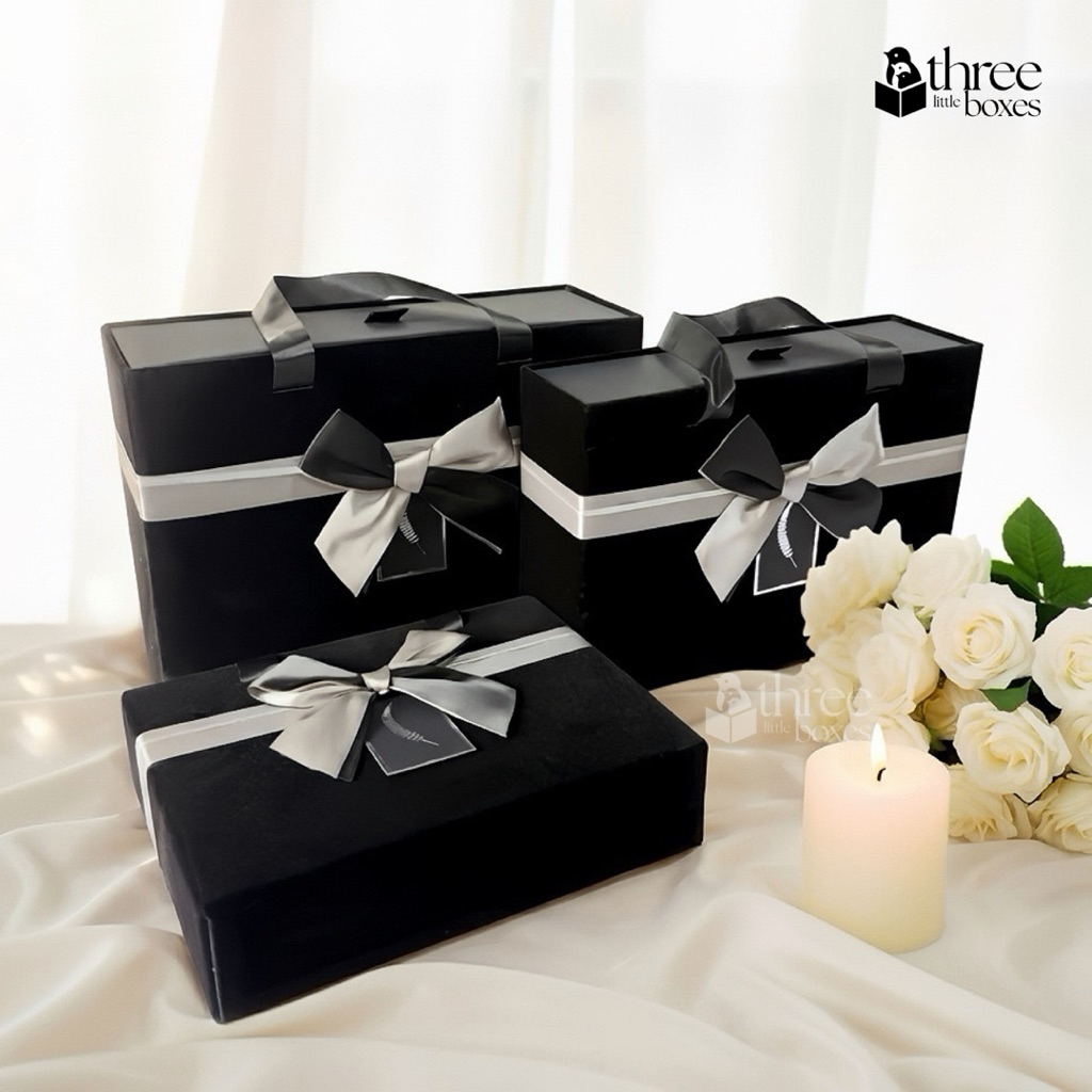 กล่องของขวัญสำเร็จรูป กล่องลิ้นชัก Onyx Black Velvet หุ้มผ้ากำมะหยีพรีเมี่ยม มีหูหิ้ว กล่องของขวัญ Gift box