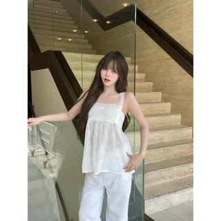 Levenn.bkk • Vanilla Top เสื้อสายเดี่ยว แต่งลูกไม้ตัดอก สวย น่ารัก แมทง่าย ผู้หญิง