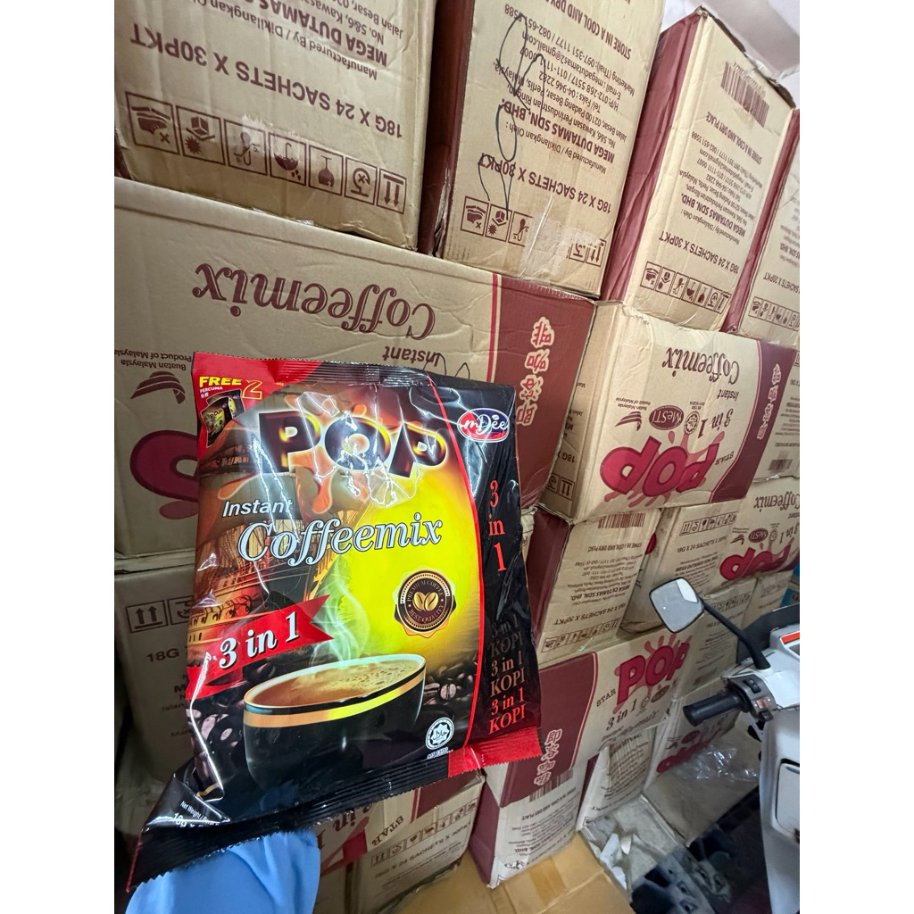 ยกลัง มี30 ห่อ กาแฟป๊อบ (Pop coffee mix) กาแฟ 3 in 1 กาแฟสำเร็จรูป ห่อมี 24 ซอง ขนาด 18ก. ฮาลาล