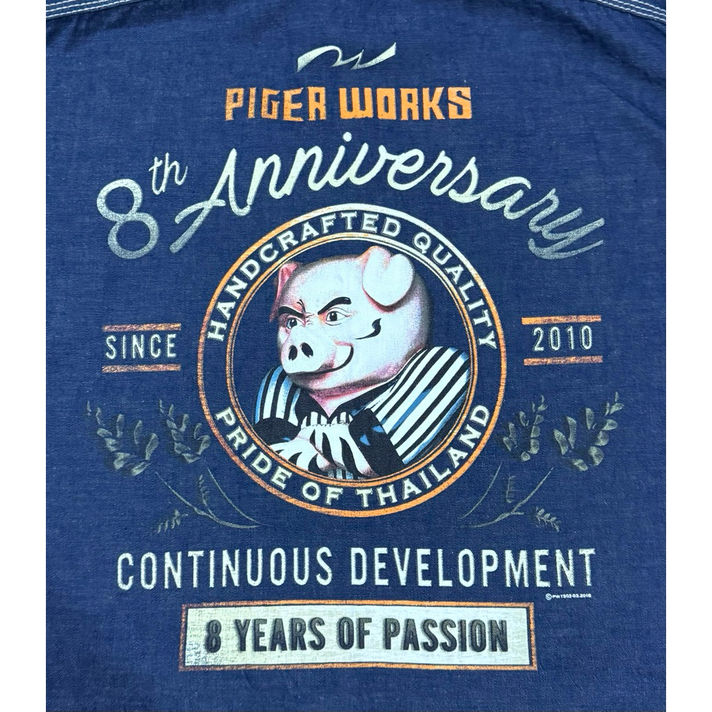 (สินค้ามือสอง)_พร้อมส่ง_สภาพใหม่มากค่ะ 90% PIGER WORKS 8 th Anniversary Chambray Shirt size L
