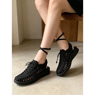 KEEN UNEEK รองเท้าแตะรัดส้นกลางแจ้ง กันกระแทกรอบด้าน ซับนิ่มกระชับ เป่าไว รองรับทุกกิจกรรม ใส่เดินป่าลุยน้ำ