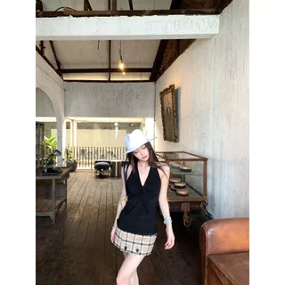 เสื้อแขนกุดคอเต่า เสื้อกล้ามคอหอยคอวี ผูกหน้า มินิมอล สไตล์แคชชวล ใส่ไปเที่ยว สาวแซ่บใส่ได้ #1502436