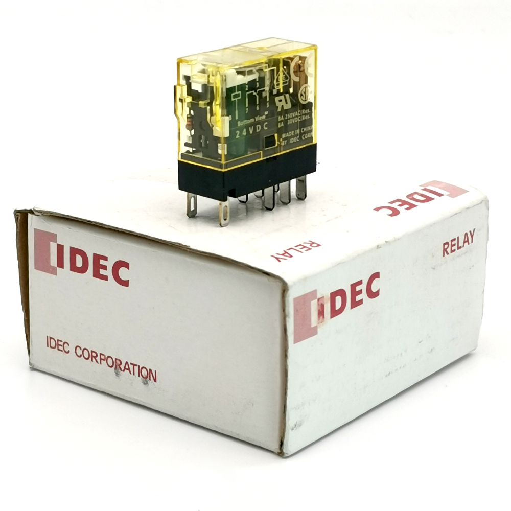 RJ1S-CL-A220 RELAY IDEC ,220VAC. LED Indicator