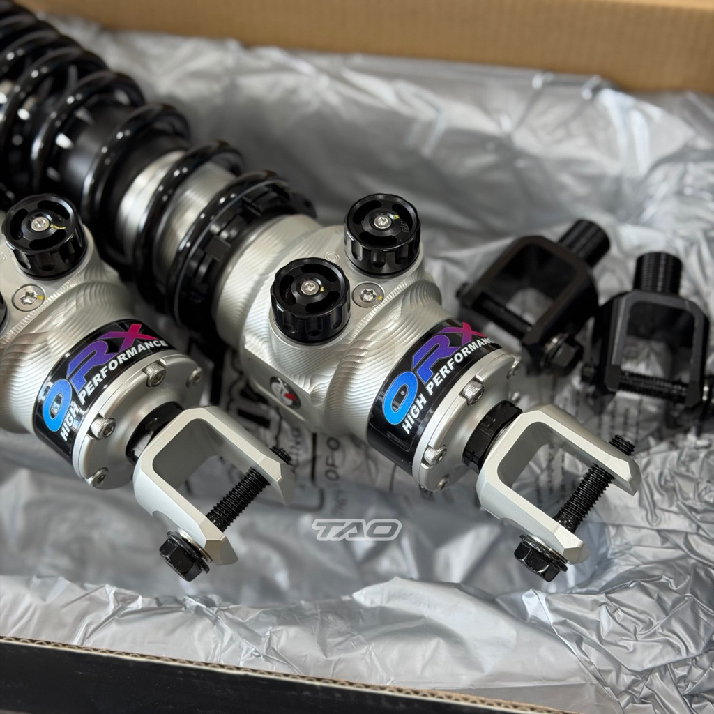 หูโช๊คผ่า ORINGX สำหรับใส่ PCX XMAX (1คู่)