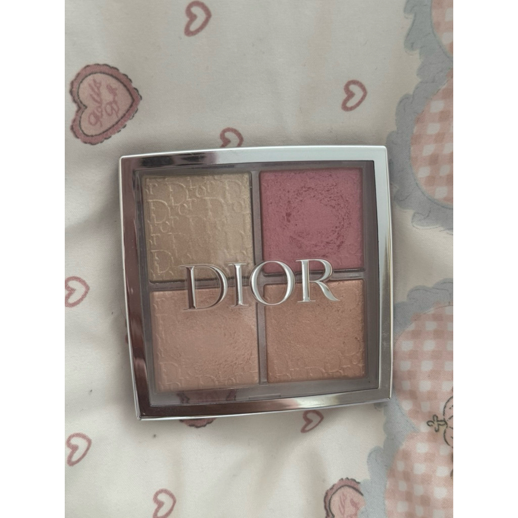 Dior Backstage Glow Face Palette Highlight & Blush 10g ดิออร์ พาเลทไฮไลท์และบลัชออน 4 เฉดสี
