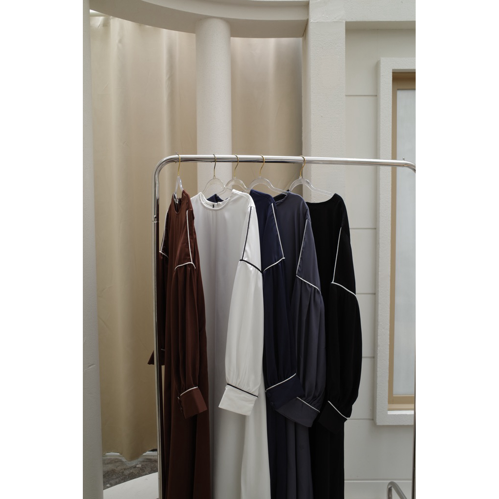 Iris Dress [BC] เดรสแต่งกุ๊น พร้อมส่ง