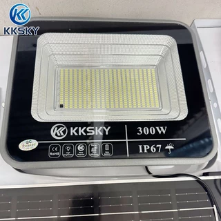 KKSKY ไฟโซล่าเซลล์ 500W 1000W Solar Light IP67 กันน้ำ โซล่าแสงสีขาว สว่างอัตโนมัติเมื่อฟ้ามืดหลอดไฟ รีโมท สปอร์ตไลท์ led