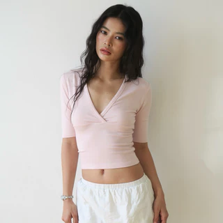 (Noc.noworcry)Sunnie V Neck Top เสื้อคอวีแขนสามส่วน