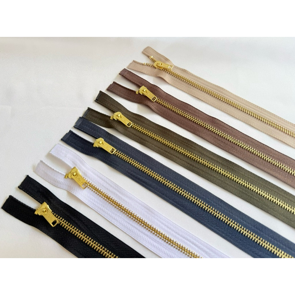 ซิปฟันทองเหลืองถอดได้ 12”-18” ซิปถอดได้ ซิปเหล็ก ซิปเหล็ก ซิปเครื่องแบบ