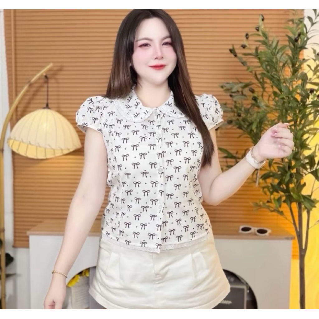 เสื้อแขนตุ๊กตาแต่งโบว์ คอบัว