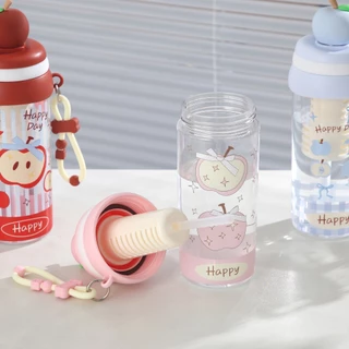 COD🍎 ขวดน้ำลายแอปเปิ้ล สไตล์น่ารัก ขนาด 650ml มีหลอดดูด พกพาง่าย ปลอดสาร BPA วัสดุหนาทึบ ทนทานไม่แตก