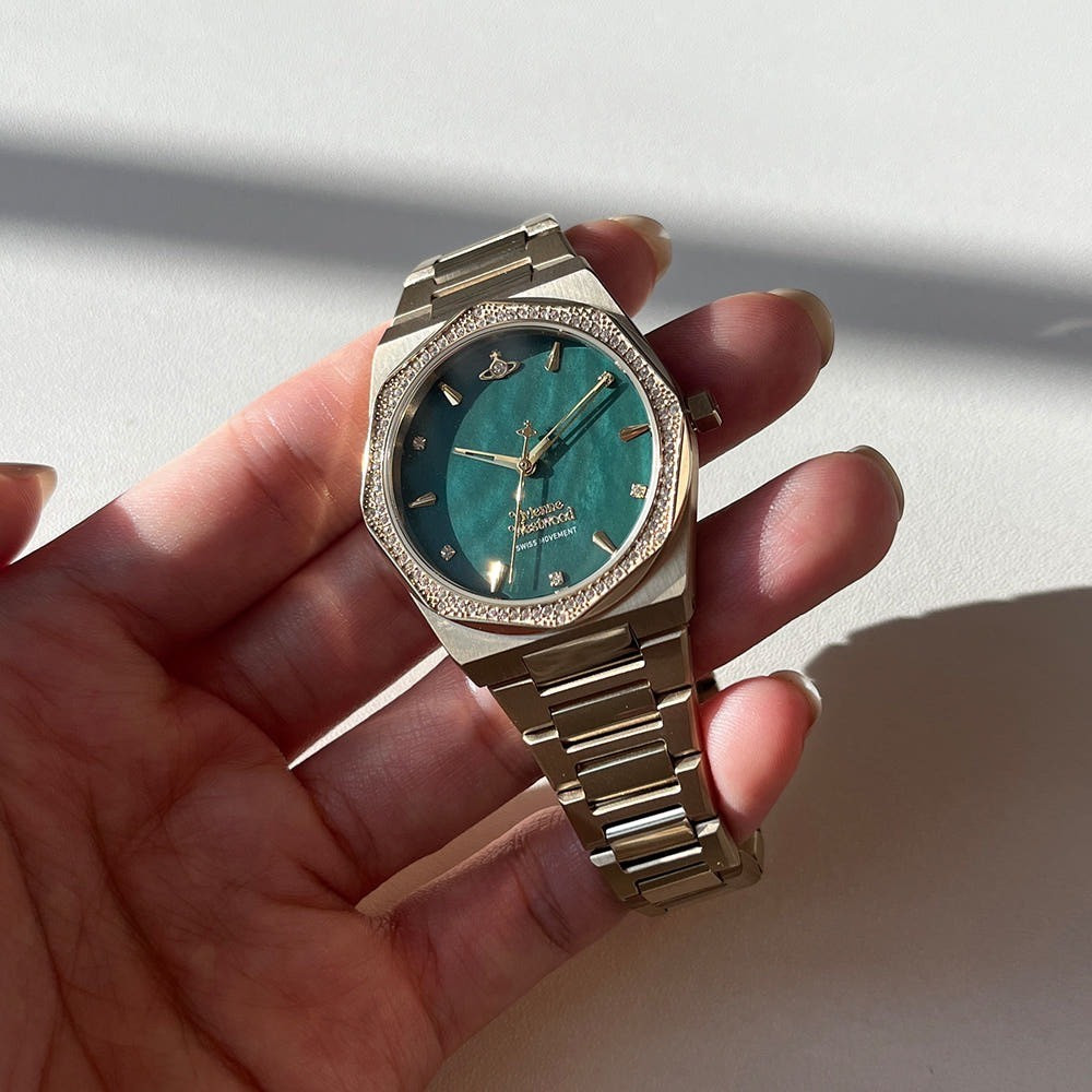พร้อมส่งในไทย ของแท้ 100 %  Vivienne Westwood Charterhouse (Korea Limited Edition) No.VV244QGRGD
