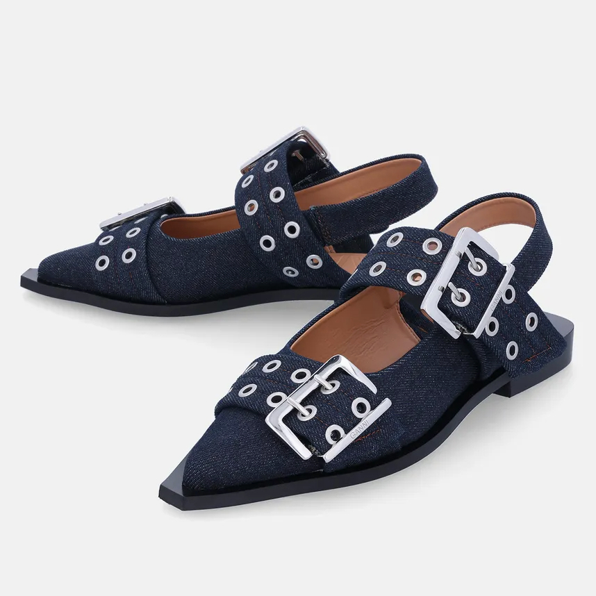 (ส่งด่วน) พร้อมส่ง Ganni รองเท้าสียีนส์ size 37 รุ่น Feminine Buckle Ballerinas in Denim