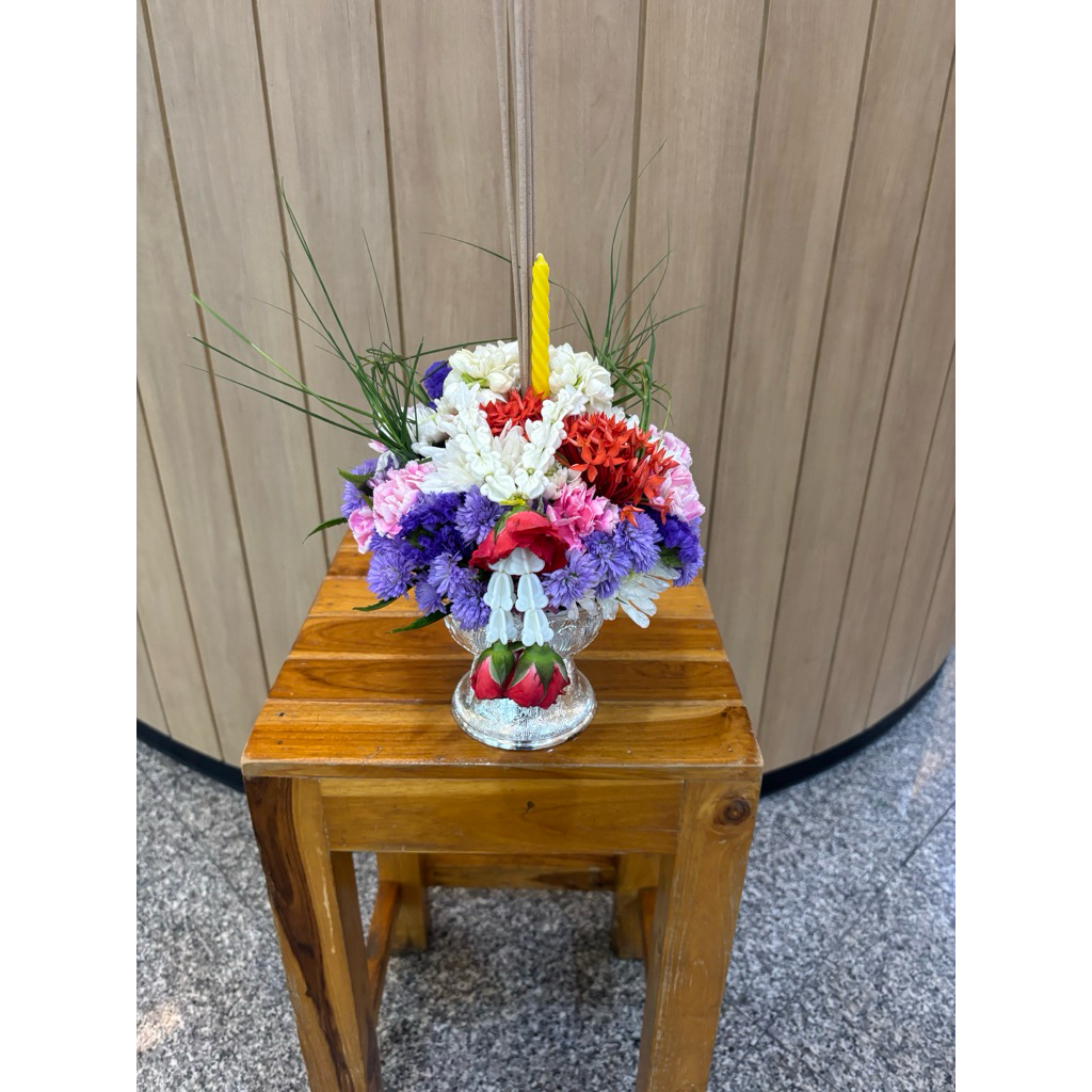 (สินค้าพร้อมส่ง)ในกรุงเทพ และ ปริมณฑล พานดอกไม้สดไหว้ครูสำหรับเด็กอนุบาลถึงระดับประถมดอกไม้สด
