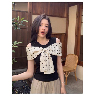 Kitty พร้อมส่ง🍒 เสื้อกล้ามลายจุดโบว์ใหญ่ เปิดไหล่ สไตล์เกาหลี ผ้ายืดใส่สบาย เเต่งเข็มขัดใหญ่อก ทั้งชุด2ชิ้น Y2K