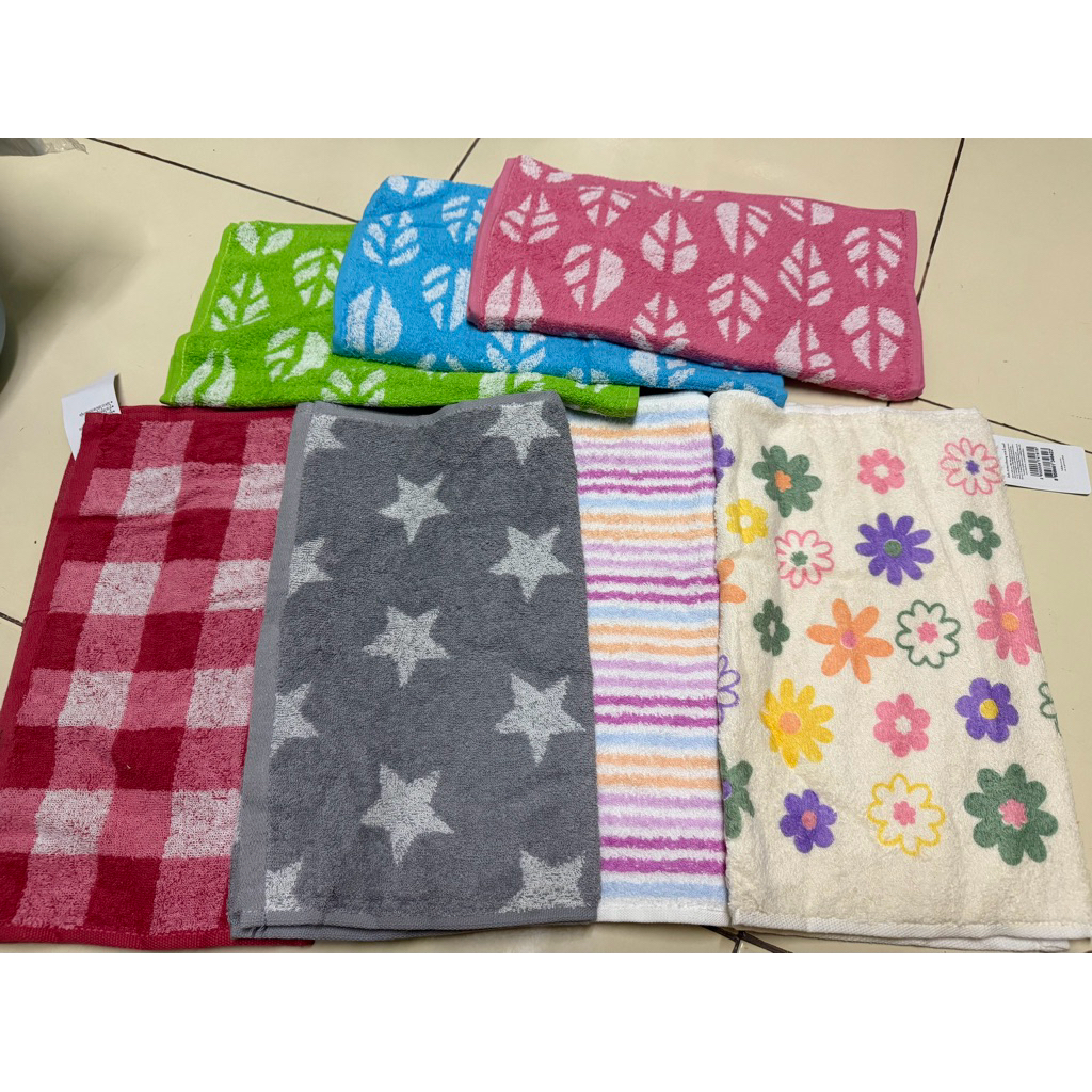 ผ้าเช็ดผมขนาด 13 × 31 นิ้ว สินค้ามีของพร้อมส่ง