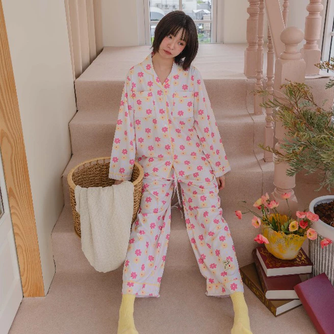 Sleepypie_Cosmos pajamas set