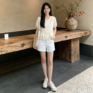 XWbrand เสื้อผู้หญิงสไตล์ฝรั่งเศสหวานโรแมนติก แต่งลูกไม้ชายระบาย แขนสั้นพอง ผ้าบางเบาใส่สบาย น่ารักมาก