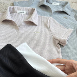 Classy Top • เสื้อโปโลคอวี แต่งอะไหล่ ผ้าร่องใหญ่(มี3ไซส์)