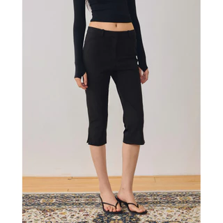 (ดำ พรีออร์เดอร์ 10-15วัน) AOP Archive - Capri Pants (มี2สี) กางเกงคาปรี