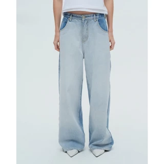 (พร้อมส่ง) Twotwice- Moss Boyfriend Jeans - กางเกงยีนส์ทรงหลวม ช่วยพรางสะโพกและต้นขา ป้ายด้านหลังอะไหล่เงิน