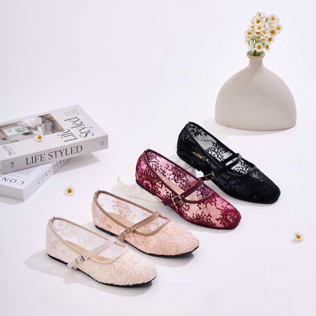 ลูกไม้ปักเย็บ📍รุ่นใหม่ 36-43 แบรนด์ LIsa Shoes (L20) ใส่สวย สบายปรับสายได้ พร้อมส่งในไทย ส่งด่วน