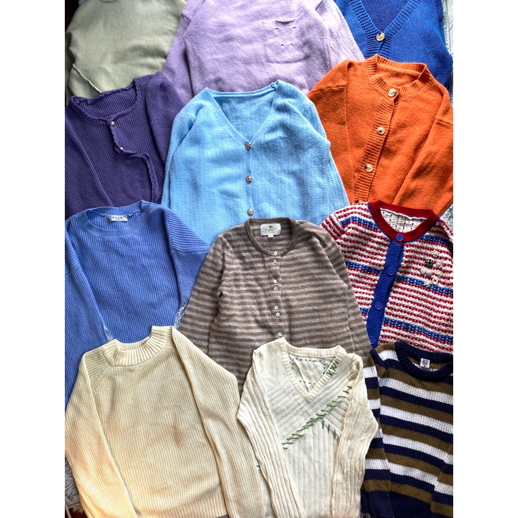 เสื้อกันหนาวไหมพรม/เสื้อสเวตเตอร์ ราคาถูกสุดคุ้ม‼️งานมือสองของเเม่ค้า✅
