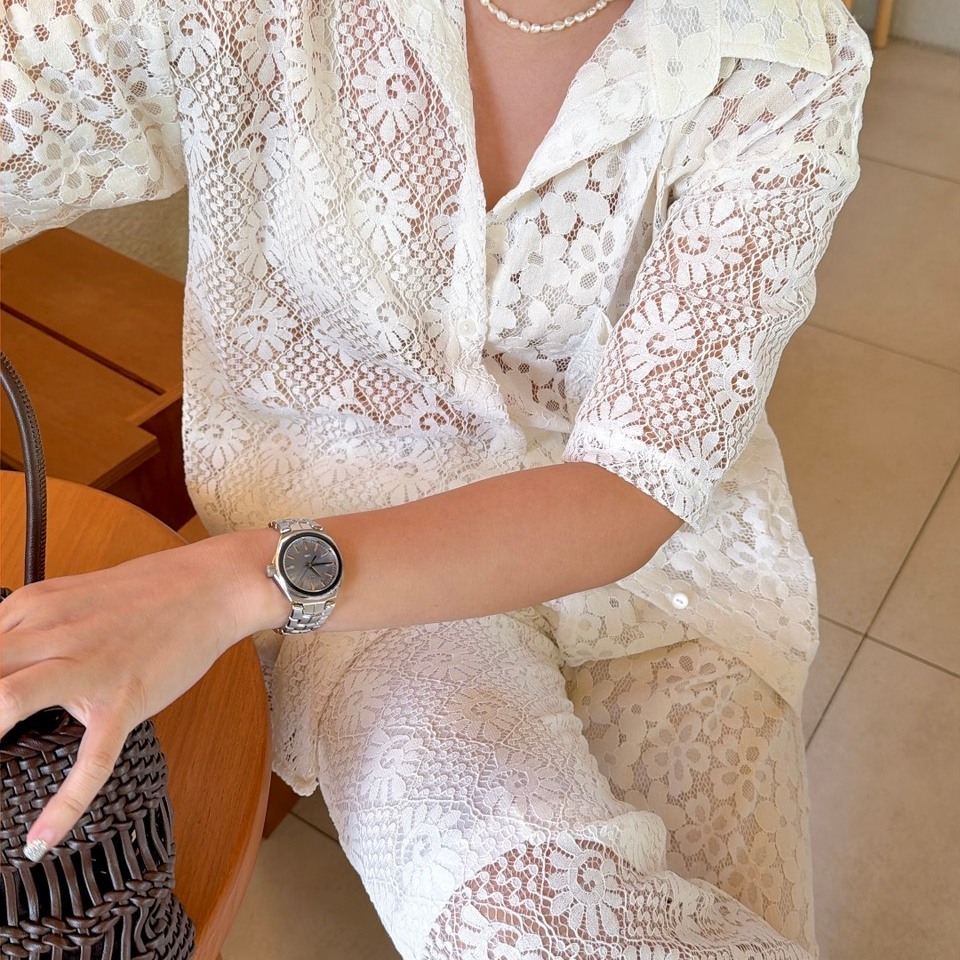 AMCORNER Lace set shirt ผ้าลูกไม้ เนื้อดี เนื้อนิ่ม ใส่สบาย ชุดเซ็ทผู้หญิง