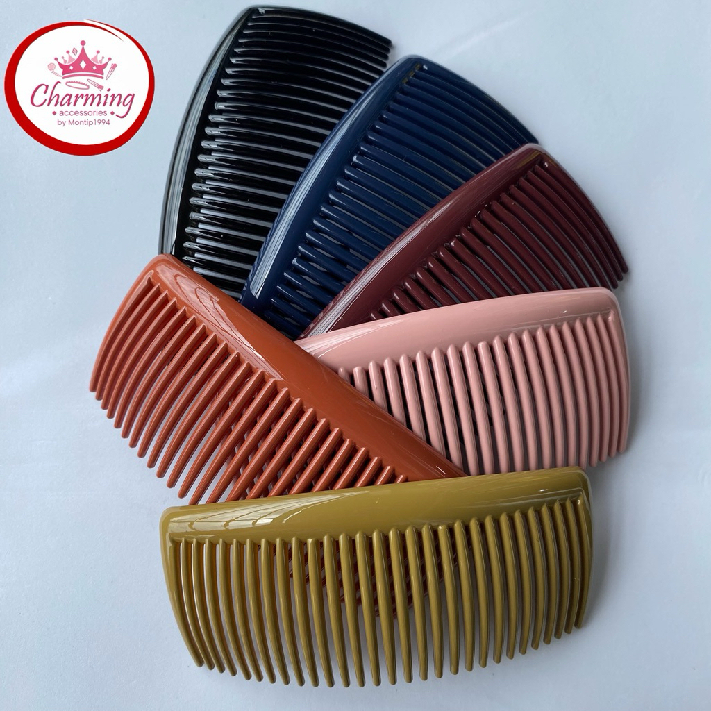 HB10-CM034 หวีสับผม รุ่นขาตรง29ขา สีพาสเทล เนื้อเงา ขนาด 10cm.ฟันยาว 4cm. เก็บผมได้ดี ใช้เสียบเสยสะดวกใช้งานง่าย(เดี่ยว)