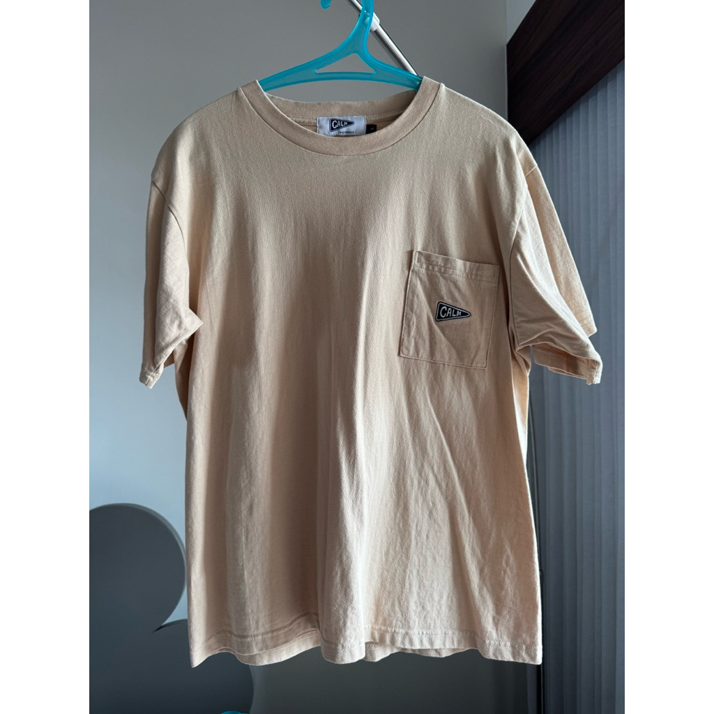 เสื้อยืด Calm outdoor สภาพดี ไซส์ L