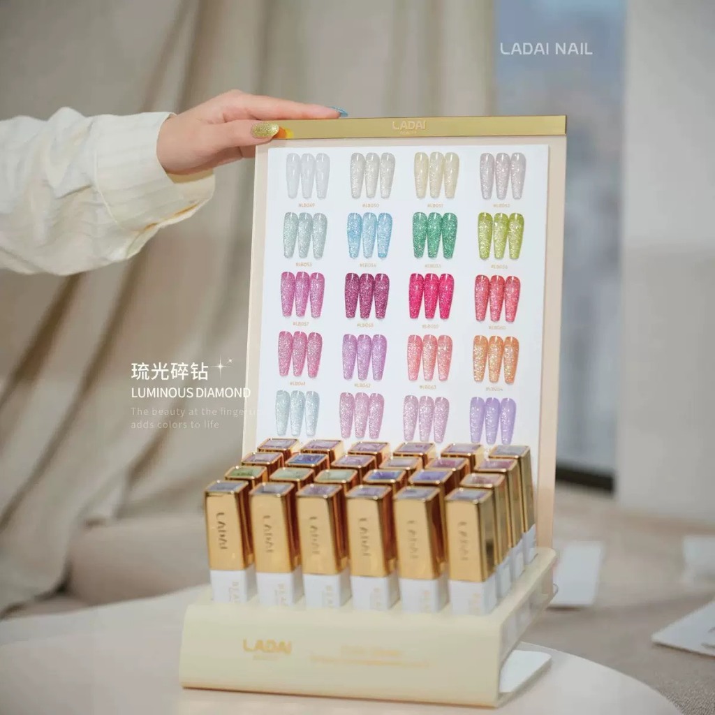 ยกชุด LUMIOUS DIAMOND  Ladai 24 colors premium ชุดยาทาเล็บ