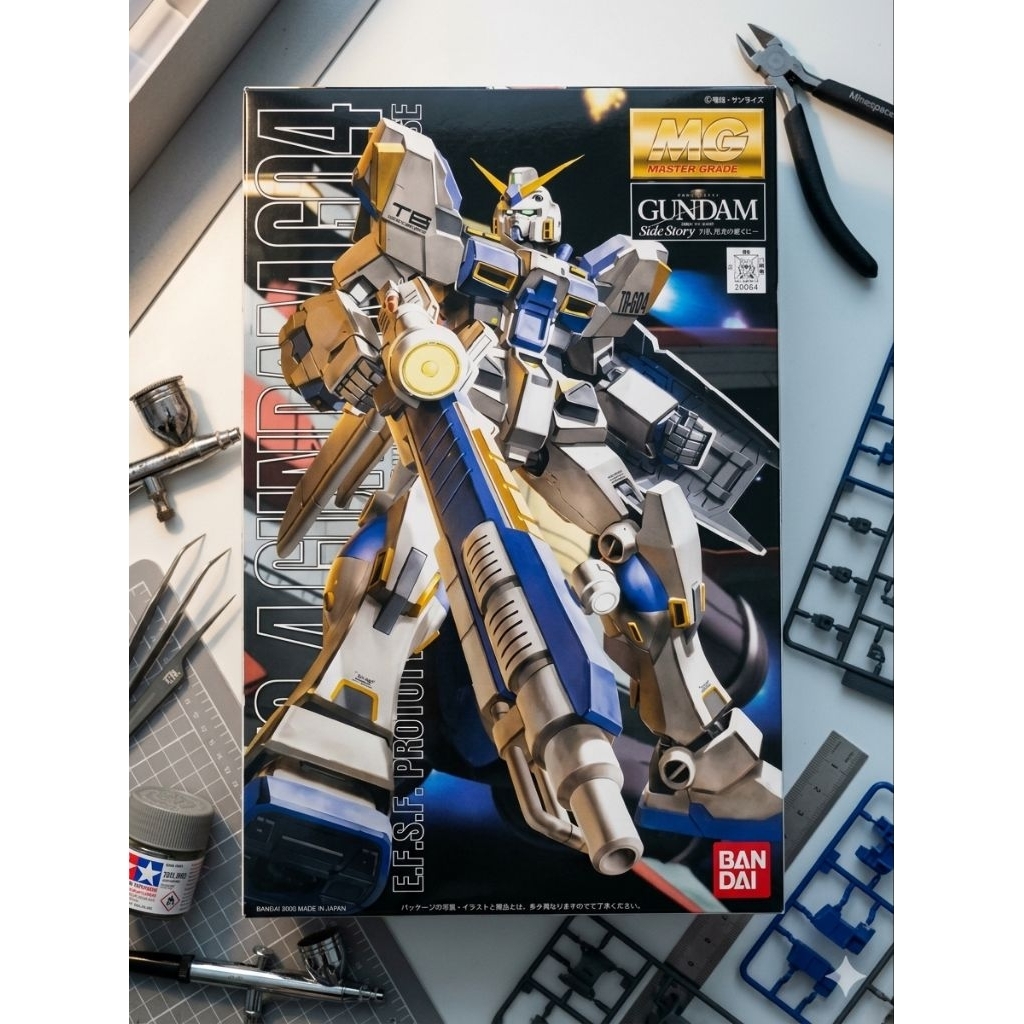 Bandai MG RX-78-4 1/100 RX-78-4 Gundam G04